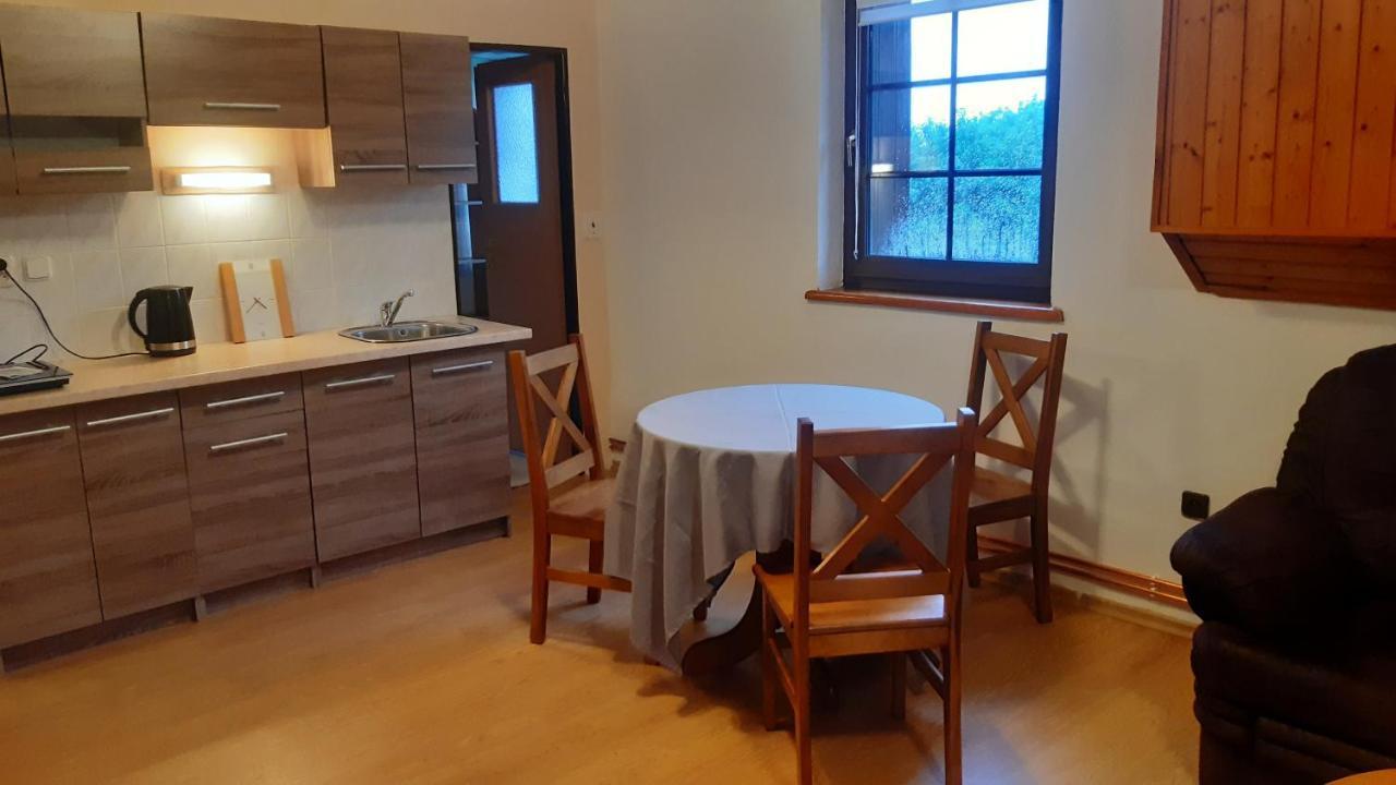 Budha Apartma Jirikov  Exterior foto