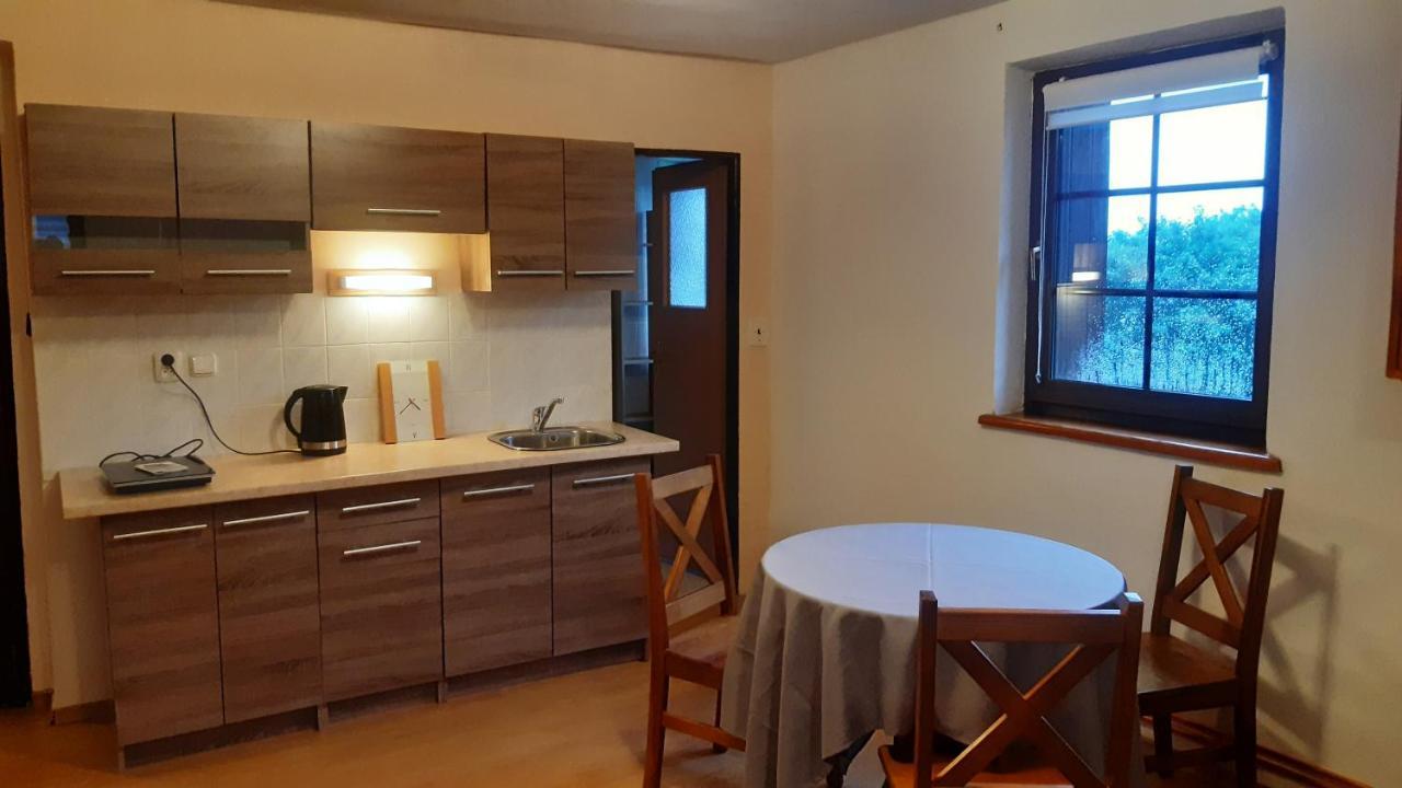 Budha Apartma Jirikov  Exterior foto